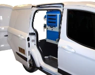 L’aménagement Courier Ford vu de l’extérieur