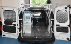 Mercedes Sprinter con pianale e rivestimenti interni Syncro System