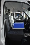 Organiseur fourgon dans la cabine de conduite du Daily pour multiutility