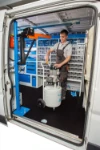 Petites grues (200 kg) pour charger et décharger