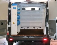 Allestimento officina mobile sul Dacia Dokker con morsa, portarotolo e tanica