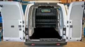 Plancher en contreplaqué marine pour NV200