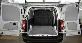 Plancher et protections pour Partner