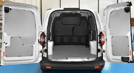 Planchers et panneaux de protection internes pour Ford Courier
