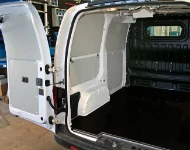 Protections latérales pour NV200