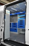 Rayonnage pour TGE MAN vu de la porte latérale