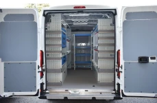 01_Aménagement spécial Syncro sur Fiat Ducato pour marchand ambulant