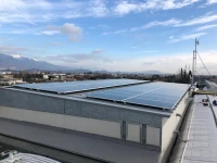 01_Toit bureaux Syncro System avec panneaux photovoltaïques