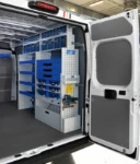 03_Bacs transparents et porte-étau coulissant pour Ducato