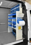 04_Ameublement sur paroi séparation cabine du Sprinter avec tiroirs, étagères et accessoires divers Syncro