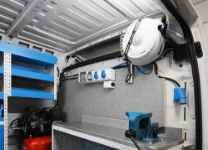 05_Câblage et enrouleur sur Fiat Ducato aménagé par Syncro System