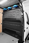 05_Systèmes d’arrimage du chargement sur paroi séparation cabine Mercedes Sprinter L3 H2
