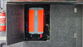 09_Onduleur et batterie pour l’autonomie sur Sprinter Mercedes