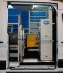 Accessoires et meubles pour fourgon sur véhicule pour électronicien automobile