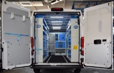 Atelier mobile pour compresseurs sur Boxer