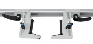 Détail crochet de blocage multi usages pour fourgons