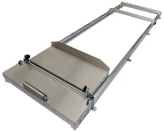 Glissière pour charger les cercueils sur les fourgons