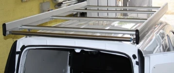 Porte-bagages à haute résistance pour NV250