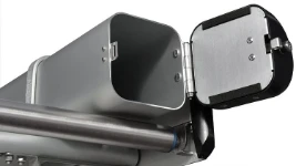 Porte-tubes en aluminium avec portillon ouvert