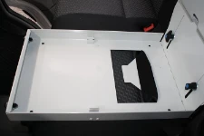 Tout en ordre et à portée de main sur le siège