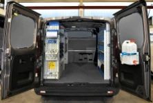 Vaste aménagement interne pour NV300