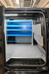 Revêtement de cloison et plancher en contreplaqué marbré et rayonnage pour le Vivaro