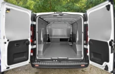 Revêtement intérieur avec plancher et habillage pour le Fiat Talento
