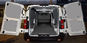 Rivestimento interno e allestimento con valige per Citroen Jumpy