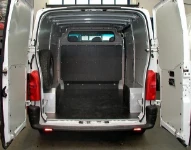 Rivestimento interno e allestimento con valige per Citroen Jumpy