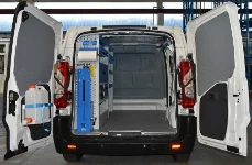 Rivestimento interno e allestimento con valige per Citroen Jumpy