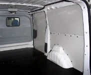 Rivestimento lato destro e pannello portautensili su Citroen Jumpy