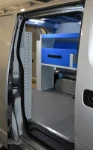 Tiroirs et rayonnages pour le NV200 par Syncro System