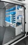 Vasques porte-valises et dispositif arrimage valises pour fourgons sur paroi séparation cabine de Jumper